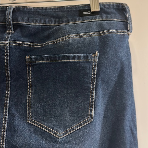 Liverpool women’s bootcut jeans - Picture 5 of 7